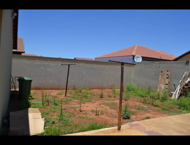 2 BEDROOM PROPERTY TO RENT IN PROTEA GLEN EXT